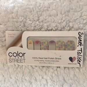 Color Streets Nail Strips Sweet Talker